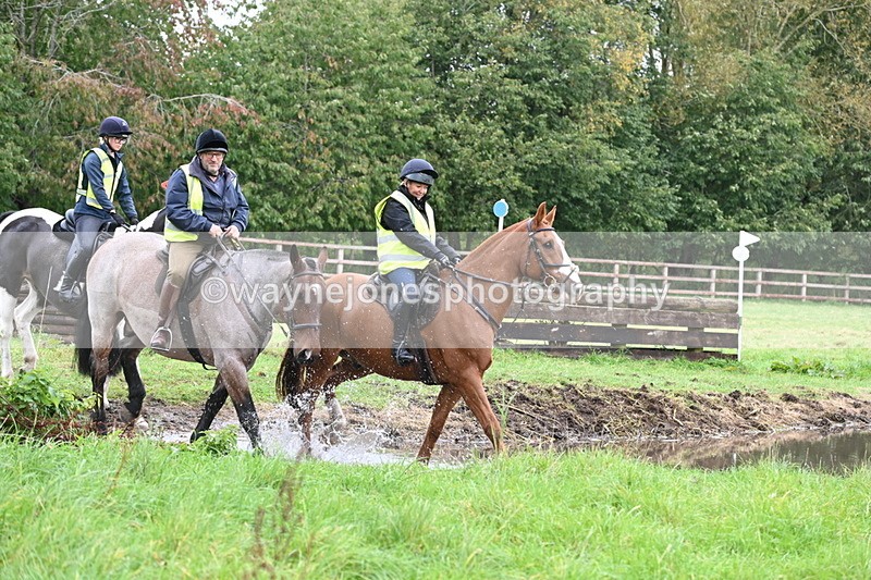 WJ6_6461 - Time at Photographer 12:41 to 13:05