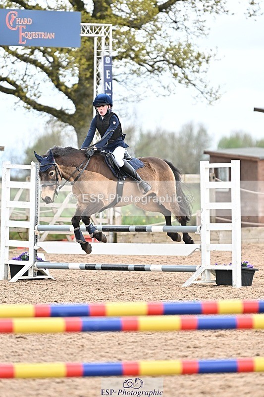 250414-103626-00160 - 80cm Round 1