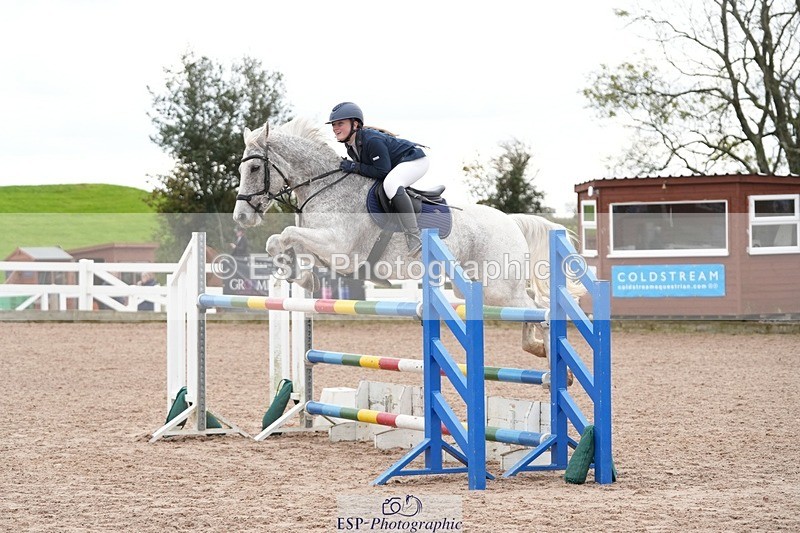 251026-140006-02902 - Cls 9 Pony Fox + 1.10m Open