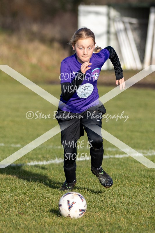 1DX30656 - 2026-01-17 FC Abbey Meads U9 Purple Girls V Develop FC U9 Girls