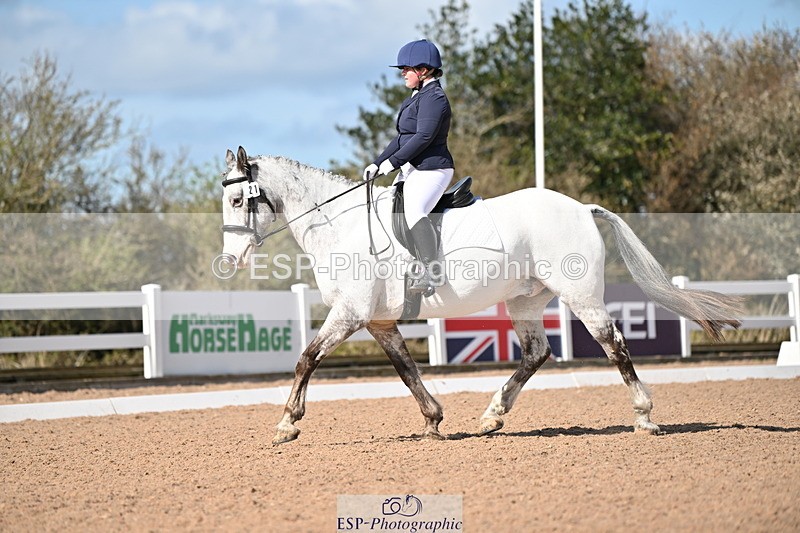 240324A-124620-02373 - Novice 28, 12.15 to 13.00