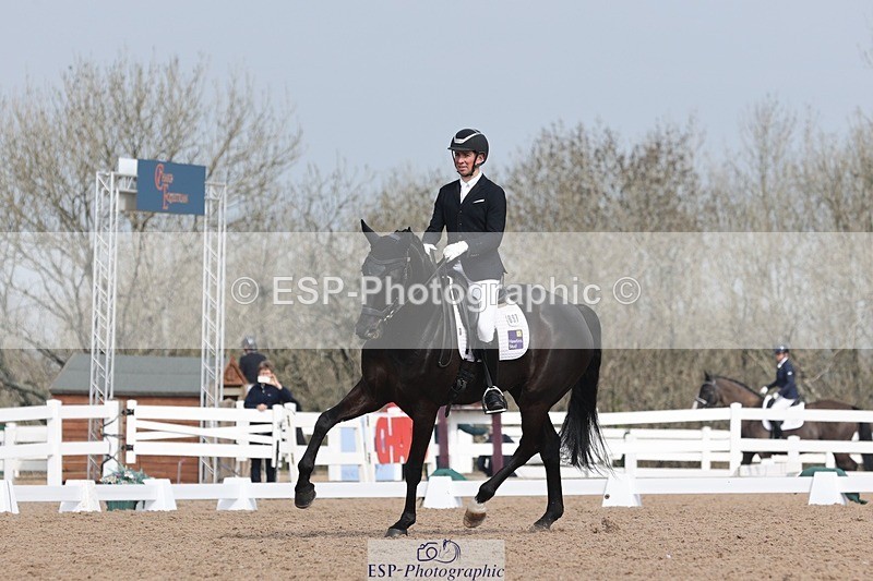 250404-112039-04927 - 093+097-Jennifer.Charleston+Gijs.Van.Vooren