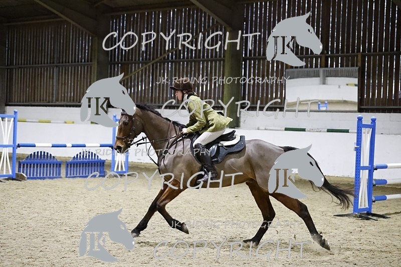 _R6A7130 - 1M clear round