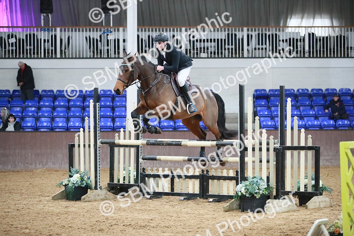 SBM_001187 - Class 4 - Senior Newcomers - 1.10m Open
