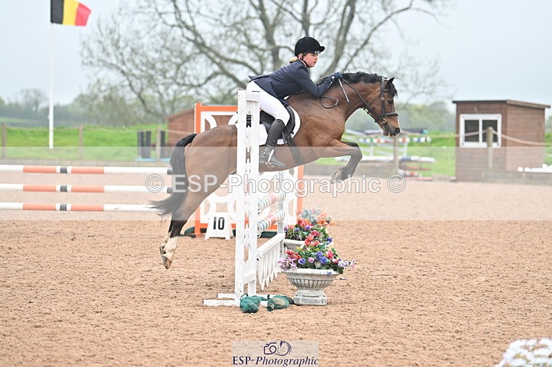 240505A-112209-04836 - Cls 3  Pony Discovery & 90cm Open