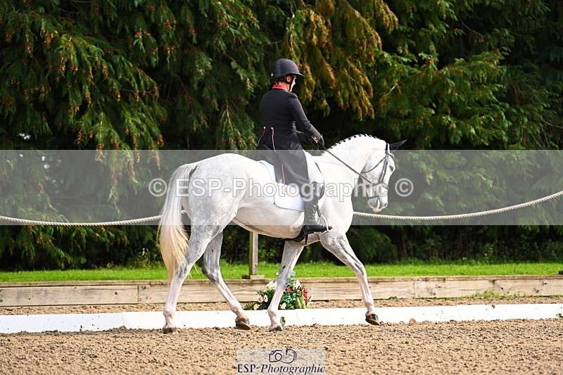 231021-140510-18637 - 250-COOLEY.COUTURE-Gemma.Stevens-DR