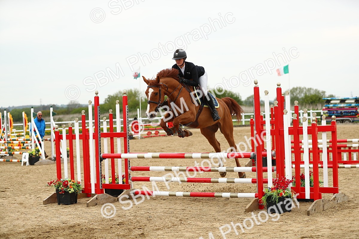 SBM_000611 - Class 2 - Senior British Novice 90cm