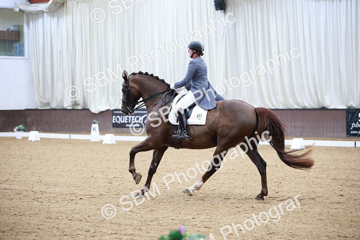 SBM_008796 - Class 14 - FEI PSG - 9.30-10.30