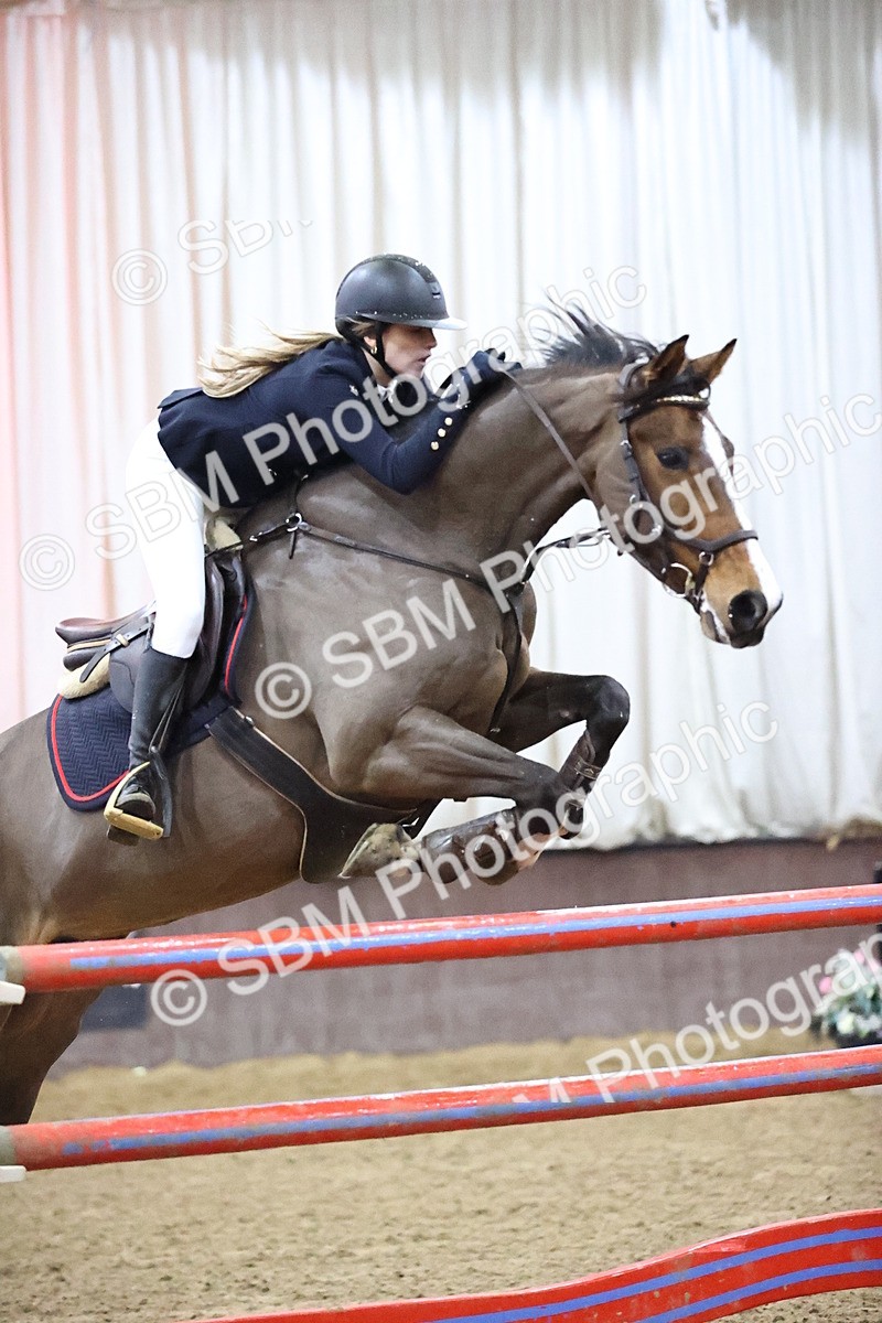 SBM_010161 - Class 25 - Equestrian Senior Foxhunter 1.20m