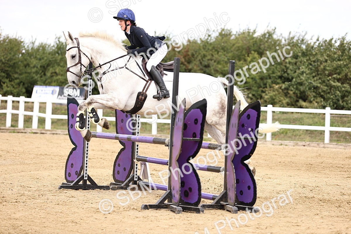 SBM_004331 - Class 3 -  Senior British Novice - 90m Open