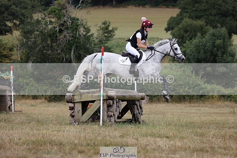 250802A-123938-03582 - B-079-Claudia.Groves-QUICKSILVER