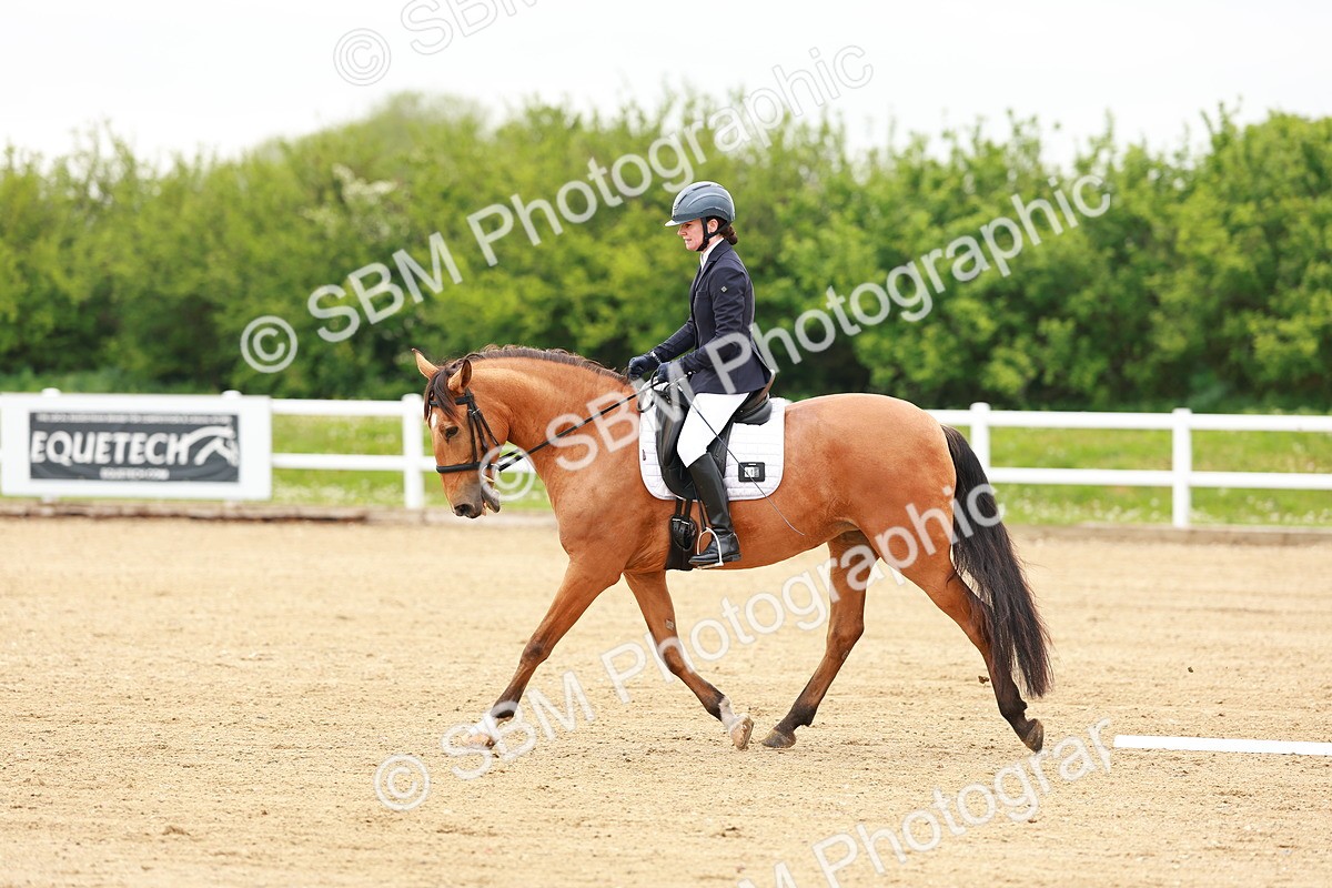 SBM_004897 - Class 15 - Novice 5