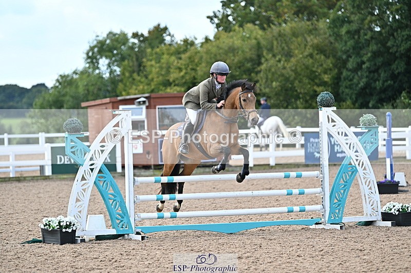 241004A-113336-01557 - Fri 08 85cm Amateur Quals