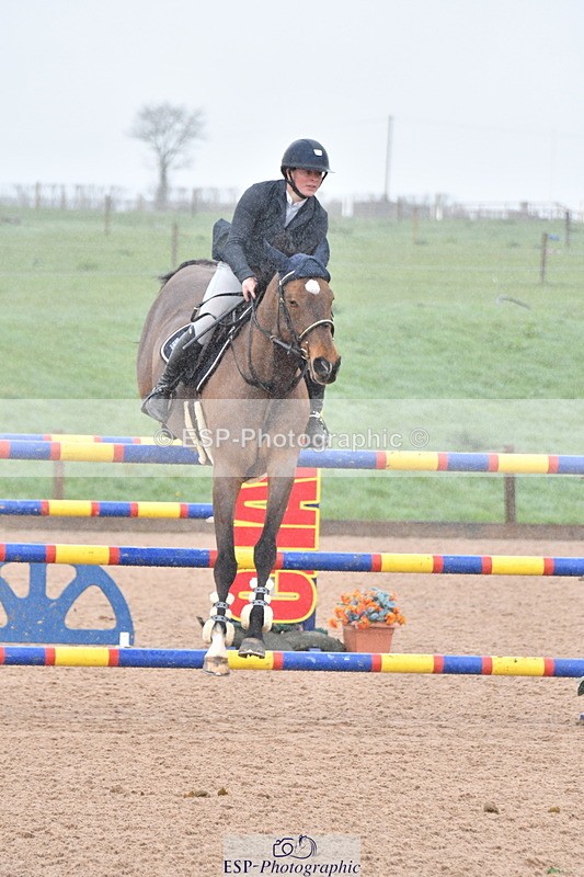 240315A-145115-01921 - Cls 5 National 1.30m Open