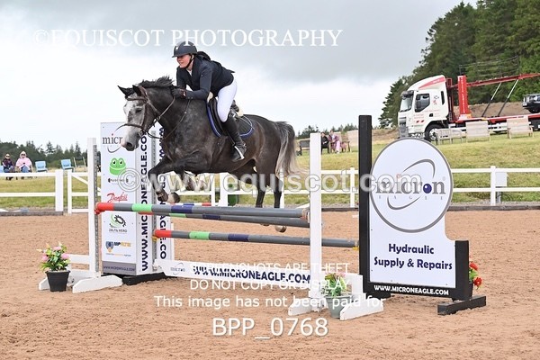 BPP_0768 - CLASS 29 SUN GFS Saddles Senior Newcomers/1.10m Open