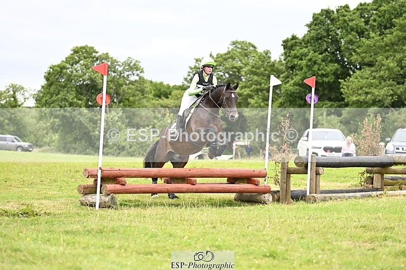 240630-153954-02737 - 708-Maddie_Julian-Carbis_Jewels