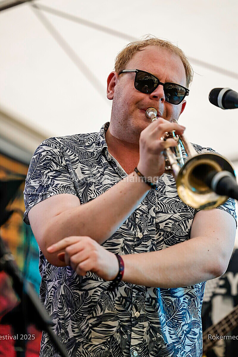 _MGL7386 - MINETY 2025