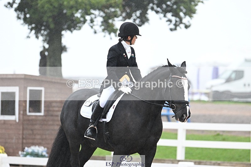 250907-142430-09284 - 021-Francesca.TurnerAlbie