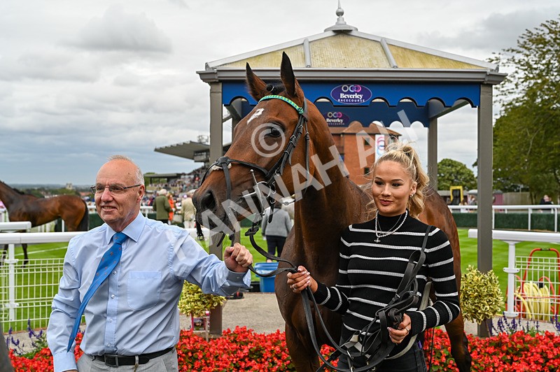 250824-Race 3-Blueandtangerine-2119 - Race 3