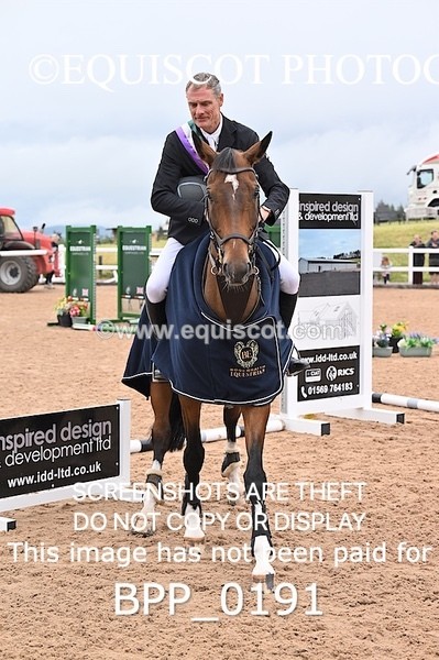 BPP_0191 - CLASS 25 SUN HOYS Redpost Equestrian Senior Foxhunter Second Round