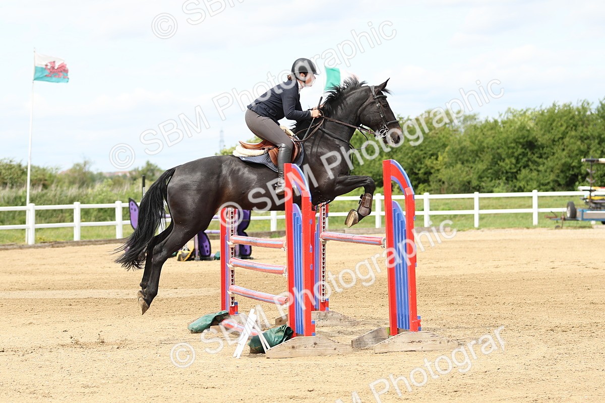 SBM_001032 - Class 4 - Senior Newcomers - 1.10m