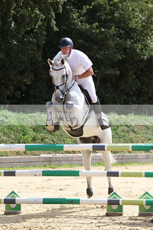 3E7A1848 - Class 9: Senior Foxhunter/1.20 open