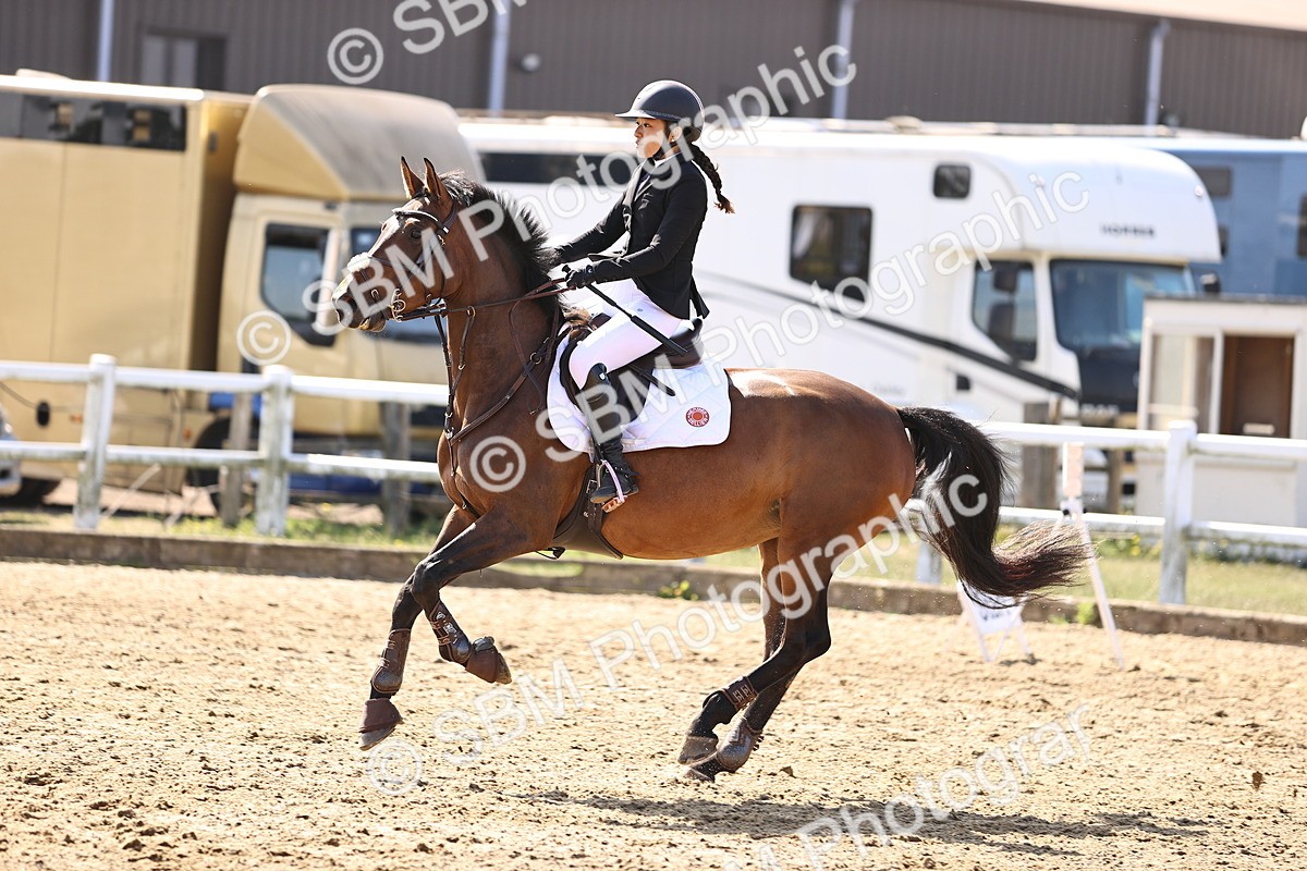 SBM_005781 - Class 9 - Senior British Novice - 90cm