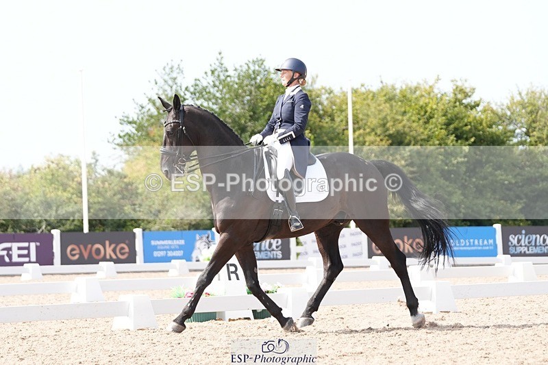 250815-151137-01983 - 017-elaine.scottFlorava