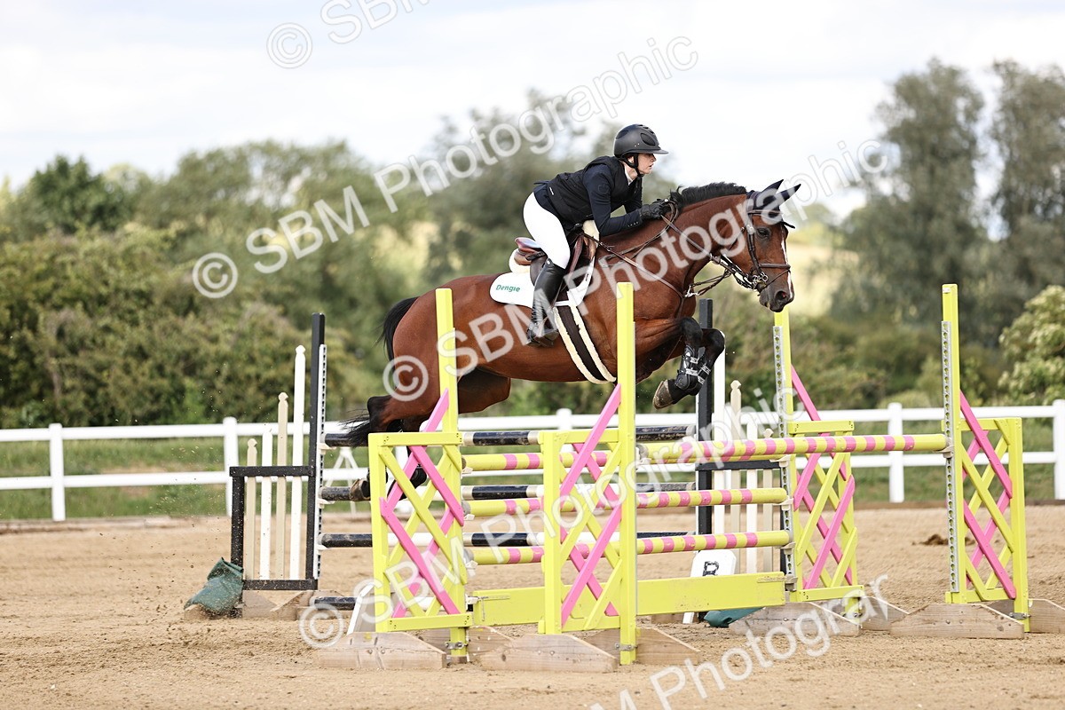 SBM_003600 - Class 12 - Senior Open - 1.15m