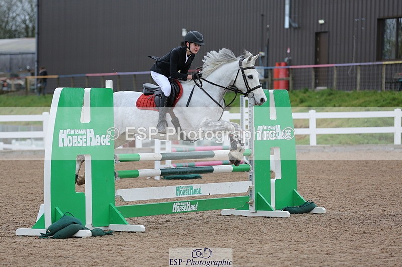 240211A-110109-02313 - Cls 4 Pony Discovery & 90cm Open