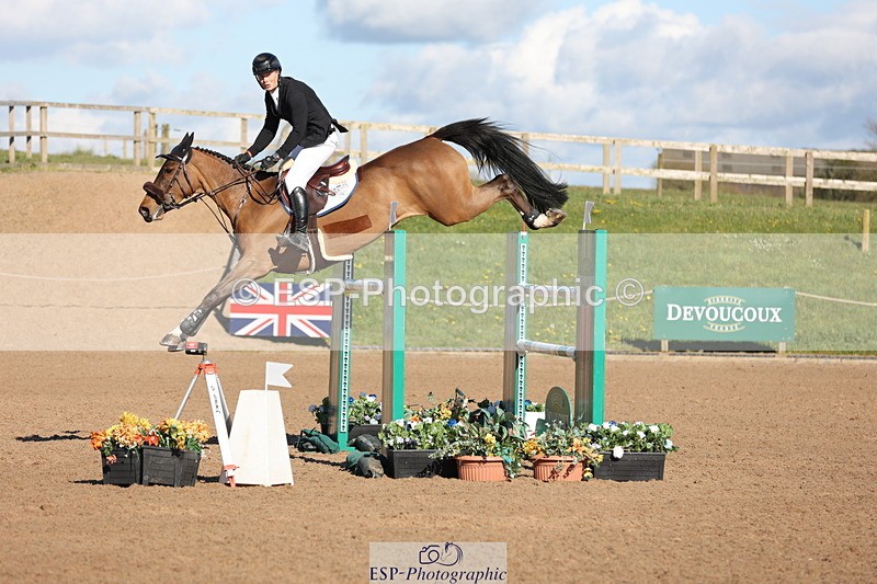 240419A-165959-09536 - Cls 10, 2 Star Big Tour 145cm  Break to End