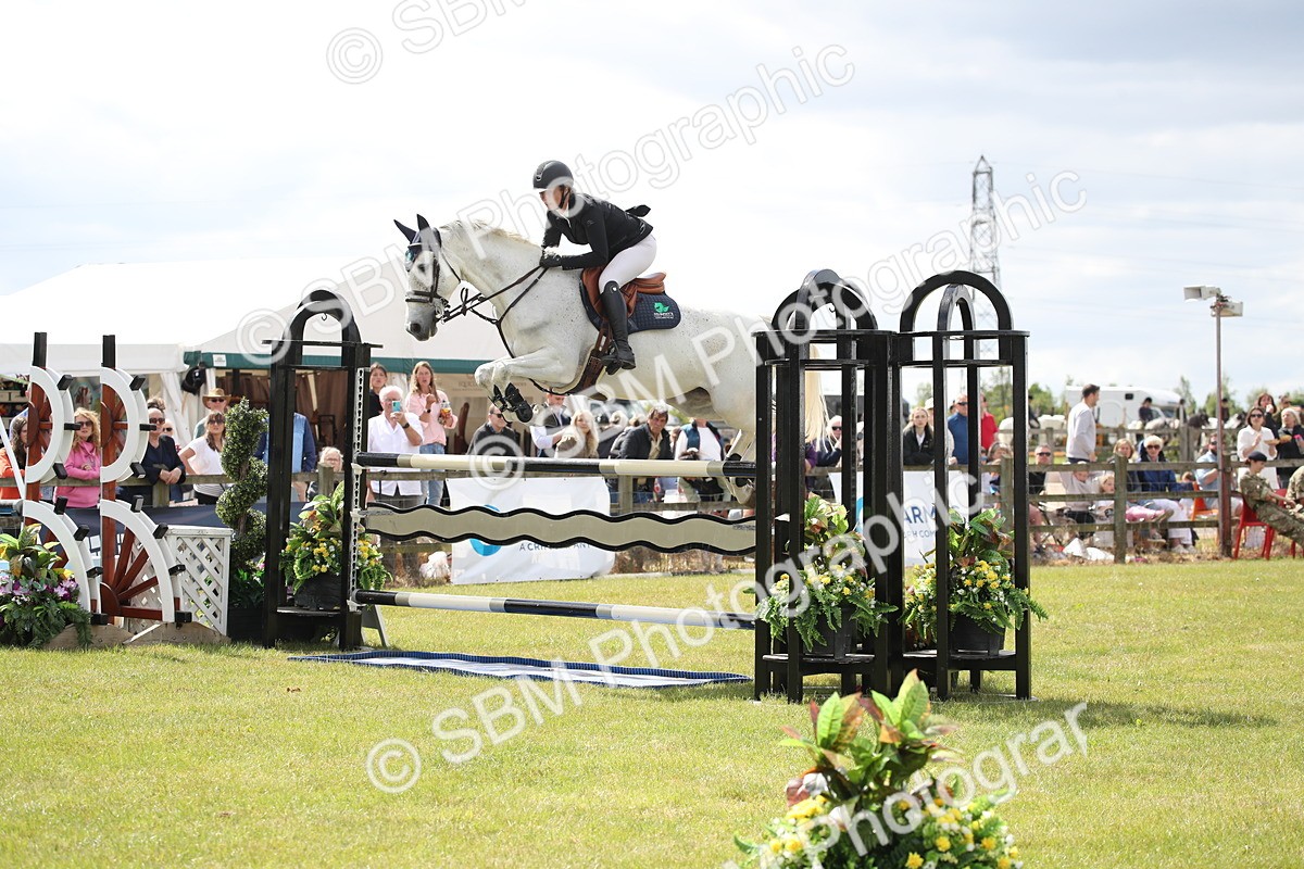 SBM_17513 - Class 208 - Senior Foxhunter 1.20m Open
