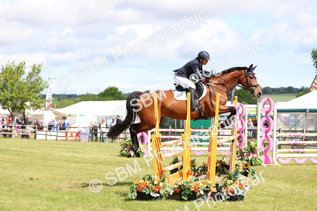 SBM_13569 - Class 206 - Senior Newcomers - 1.10m Open