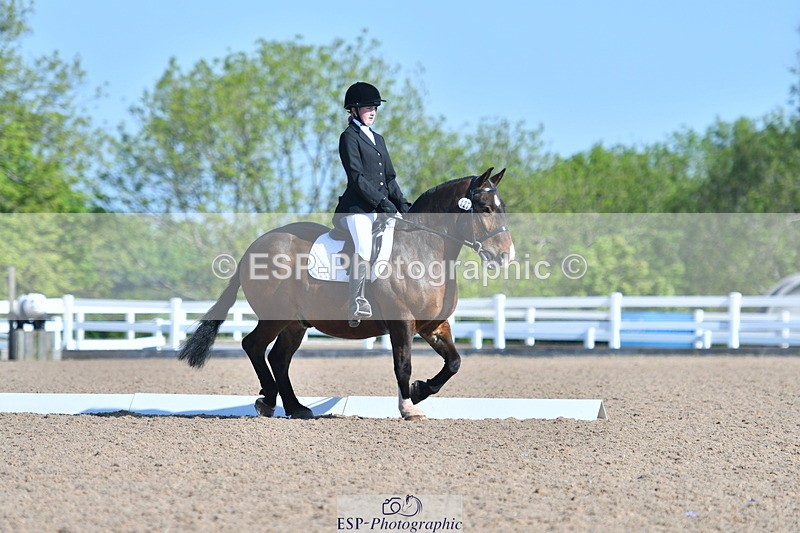 230520A-092049-01599 - Cls 2 Intro B