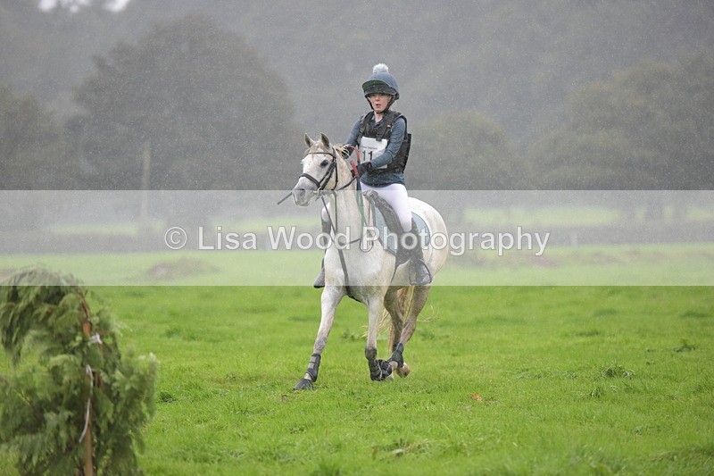 RAY_9287 - Class 1: 65cm: Ski Jump