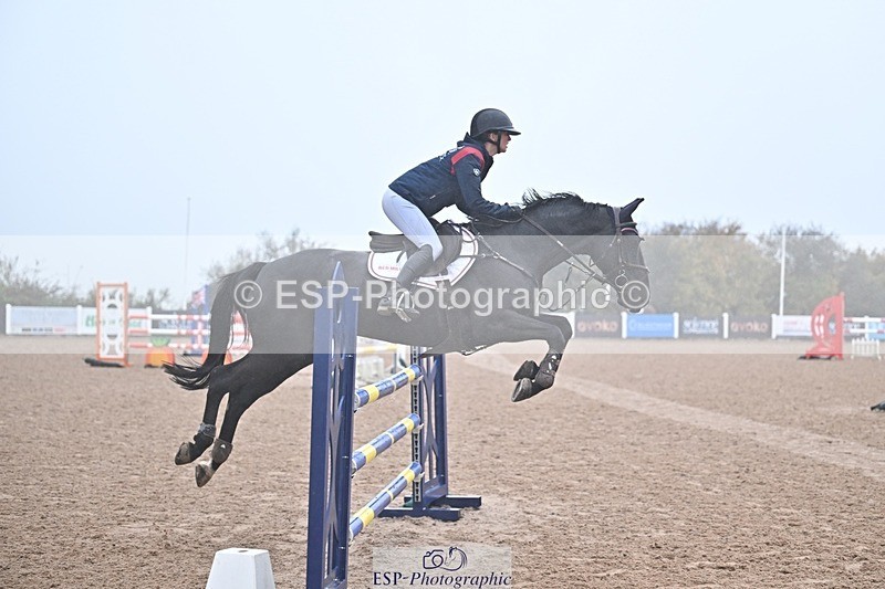 251029-114533-00377 - Newcomers and 1.10m