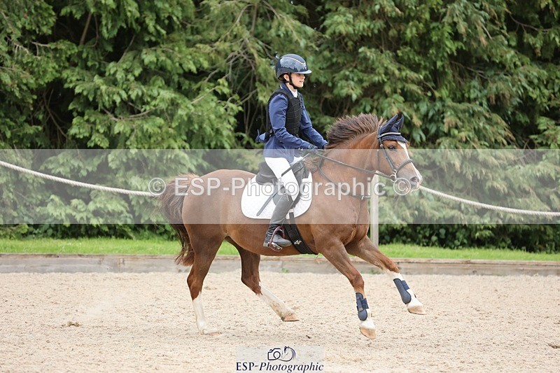 240615-160011-02151 - Cls 9&10 Club and Schools 70cm