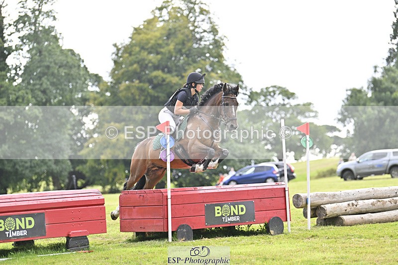 240825X-153126-35454 - 80cm XC 14.30 to 15.30