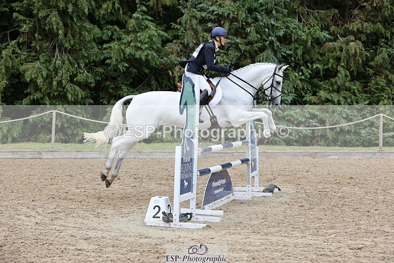 250803A-111659-10741 - L-520-Nicola.Horsley-Gubbins-RATHNAGREW.GREY.TEX