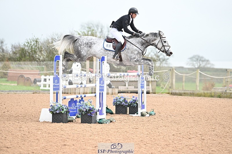 240405A-142824-01990 - Cls 5 National 1.30m Open