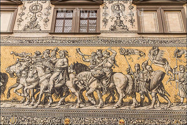 Dresden, tile detail - Prague to Berlin along the Elbe river