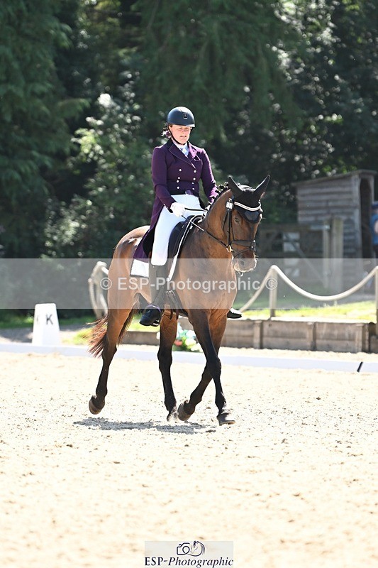 240811-145940-06566 - 153-Nicola.Kayes-BOSS.X