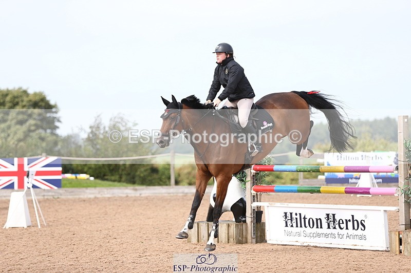 230812A-121211-08909 - Cls 32 Foxhunter