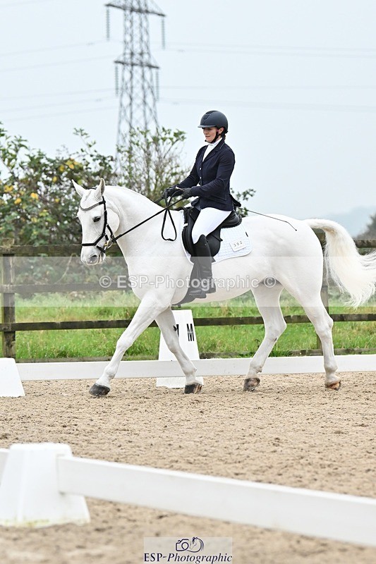 241103-141136-01893 - Novice 1 - 13.10 to 14.34