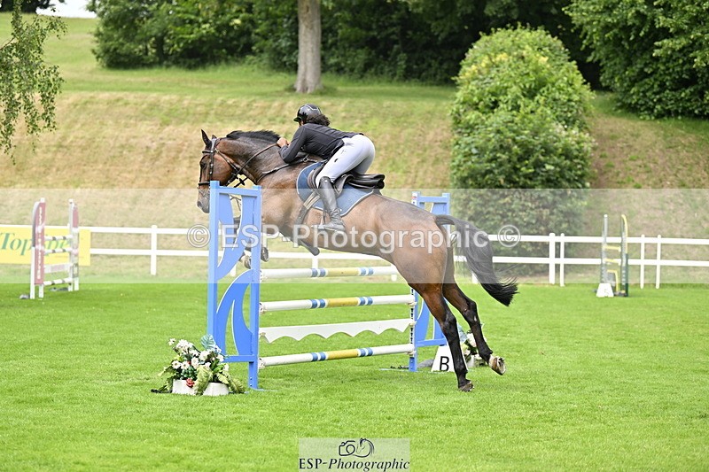 250613A-115817-00839 - Cls 2 Snr 1.15m Members Cup