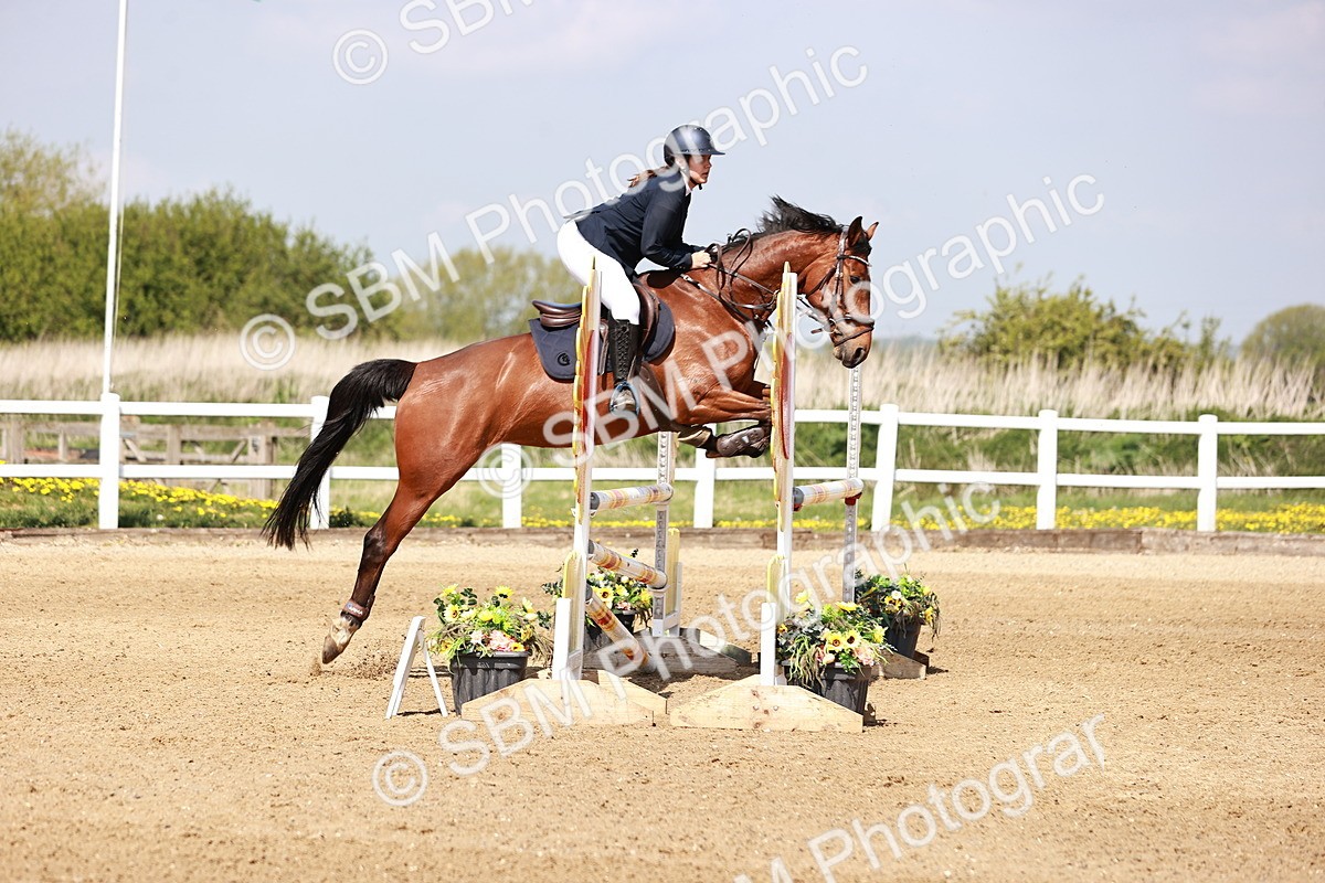  - Class 23 - Senior 1.05m