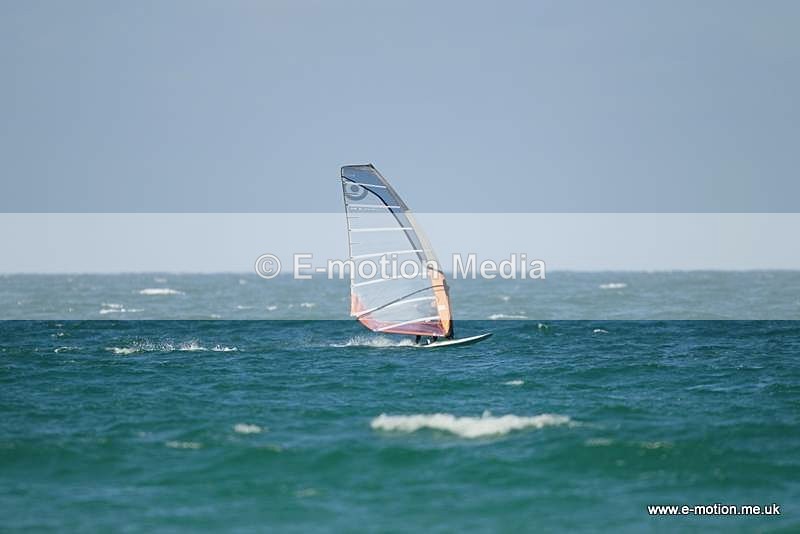 WS 010412 5 - Windsurfing