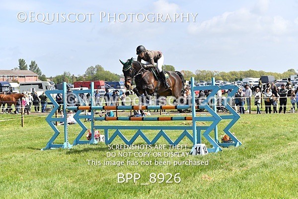 BPP_8926 - CLASS 3 The RHS Andrew Hamilton Coach Novice Qualifier (1.20m)