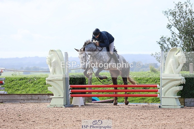 250911-141210-02343 - Cls 5 Chard Snr 90cm Speed Derby