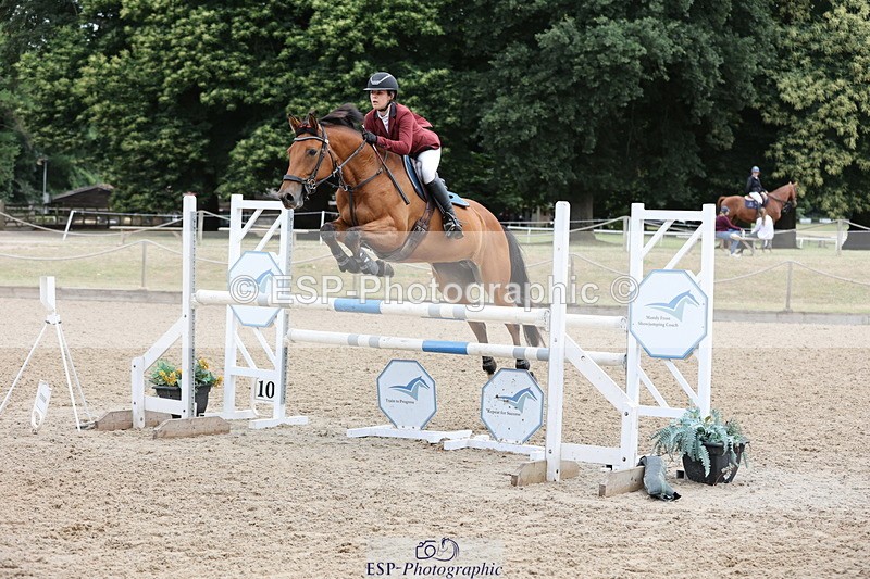 250705A-175841-16700 - Cls 37 1.05m Amateur Quali